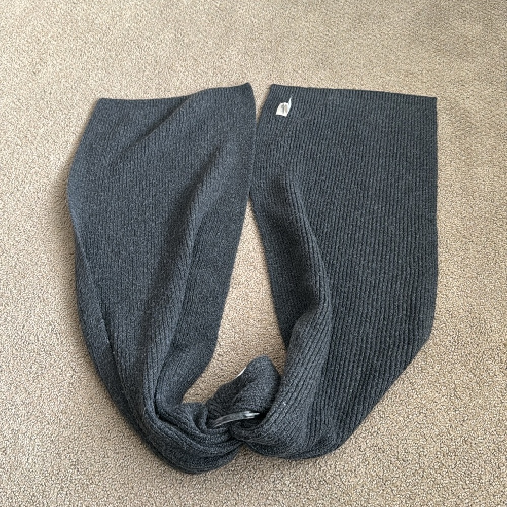 NWT Universal Thread Wide Rib‎ Scarf - Picture 6 of 6